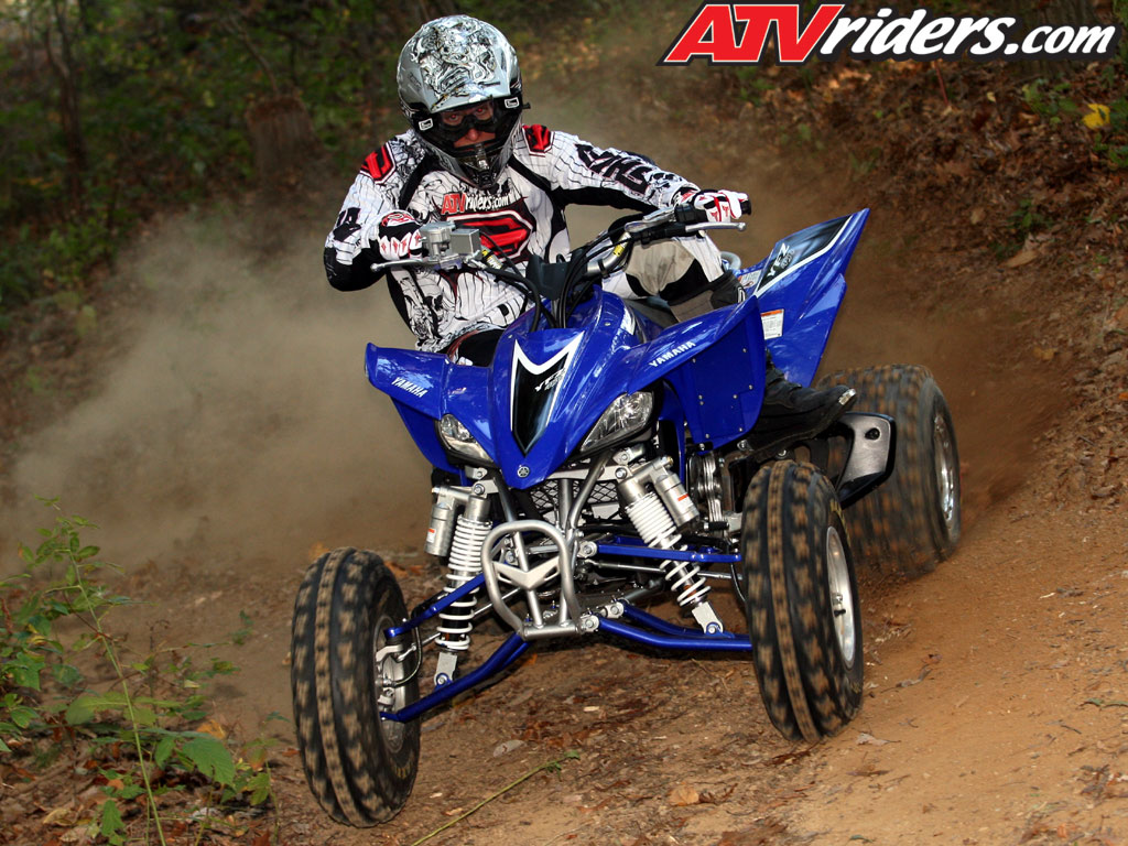 2008-yamaha-yfz450-atv-turn.jpg