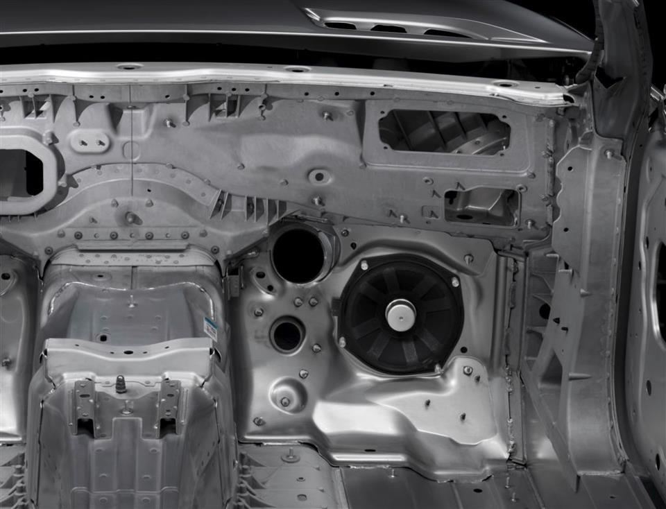 312125_310975135597909_113131795382245_1226512_1237945560_n (1).jpg