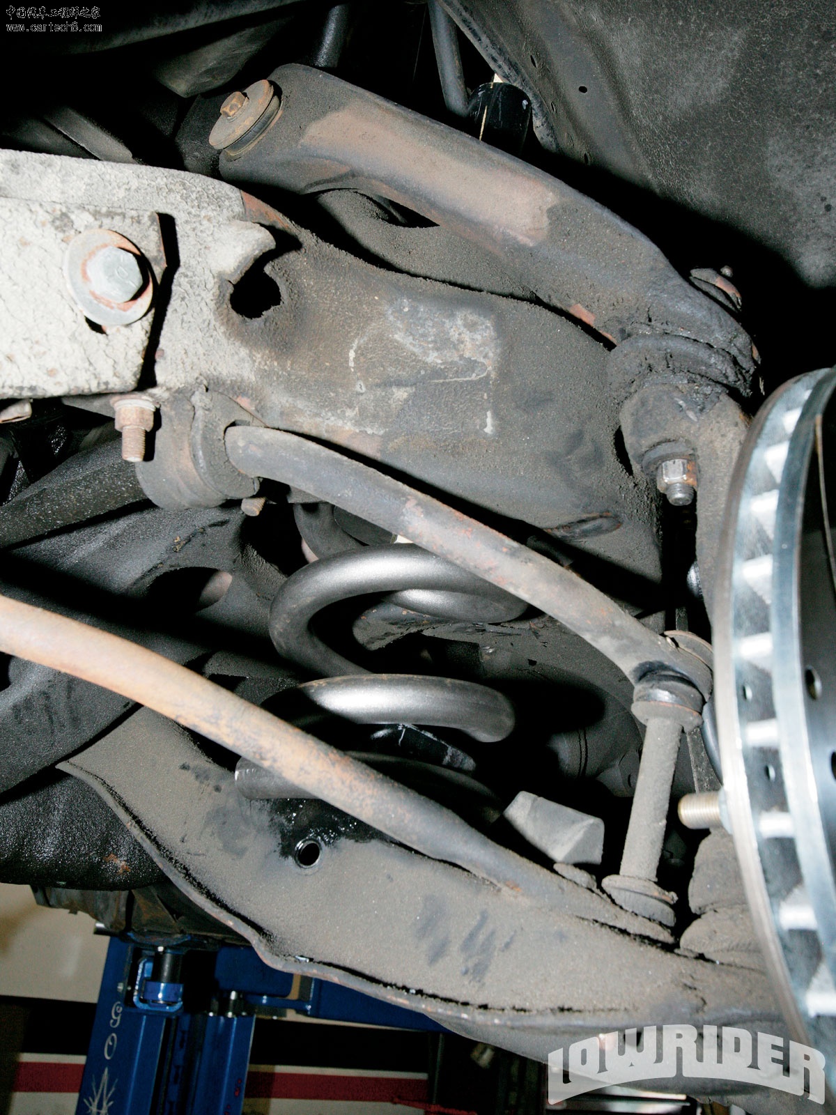 lrmp_1011_10_o+1968_cadillac_hydraulics+full_stack_suspension.jpg