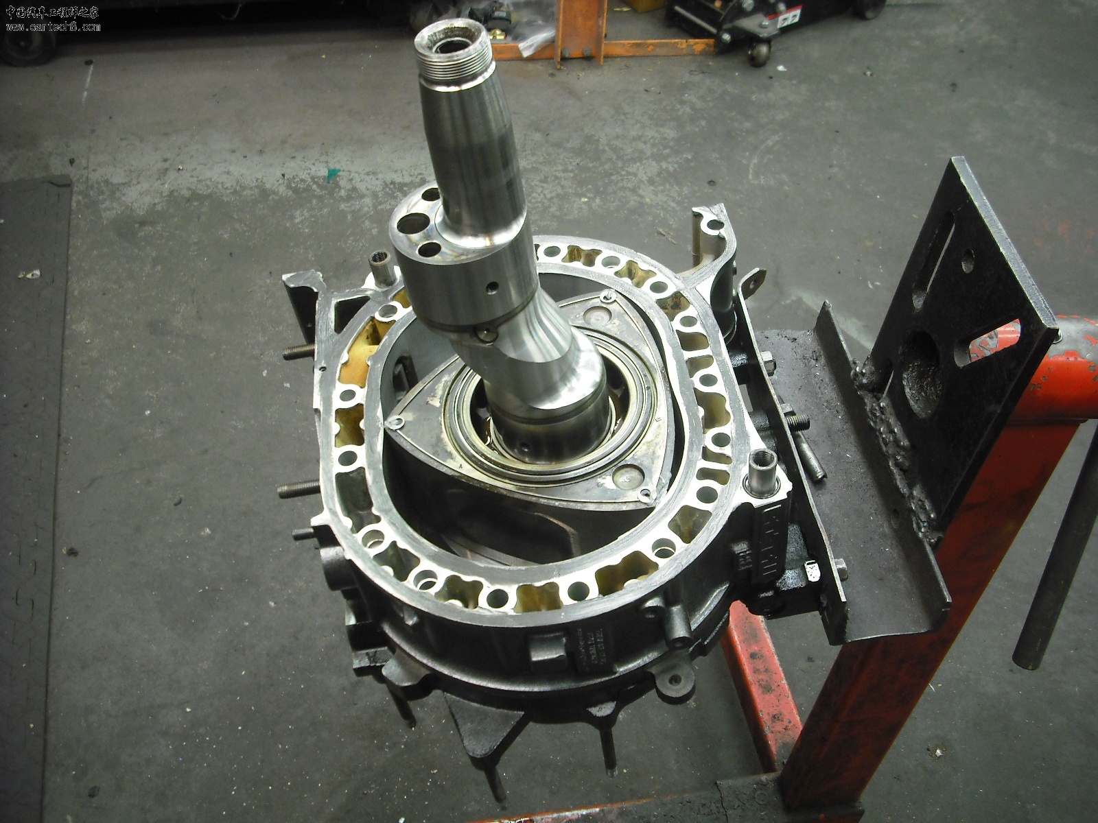 Mazda Rx7 - Rotary Engine 1.jpg