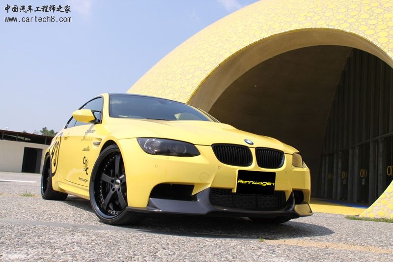 Rennwagen-BMW-M3-E92-1.jpg