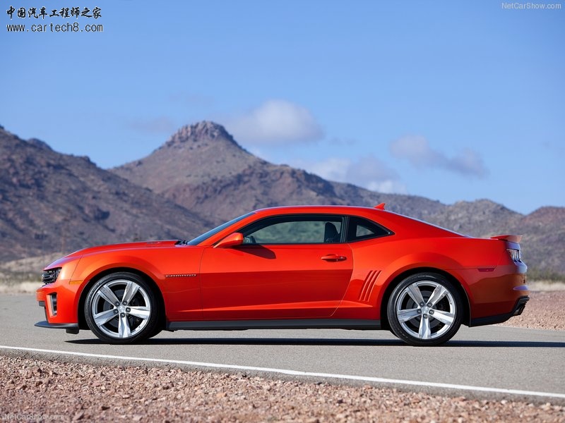 Chevrolet-Camaro_ZL1_2012_800x600_wallpaper_0e.jpg