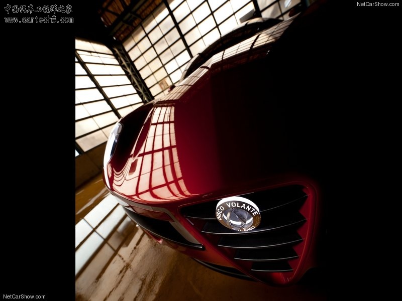 Alfa_Romeo-Disco_Volante_Touring_Concept_2012_800x600_wallpaper_12.jpg