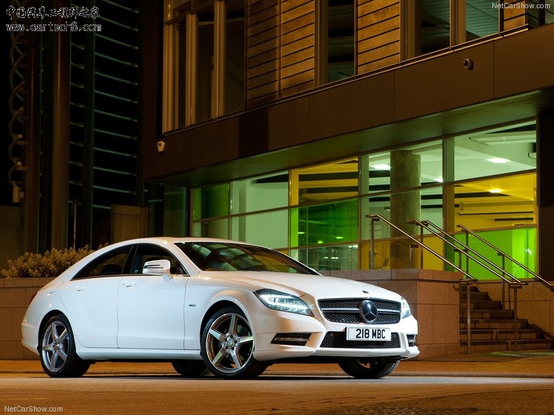 Mercedes-Benz-CLS350_CDI_2012_800x600_wallpaper_04.jpg