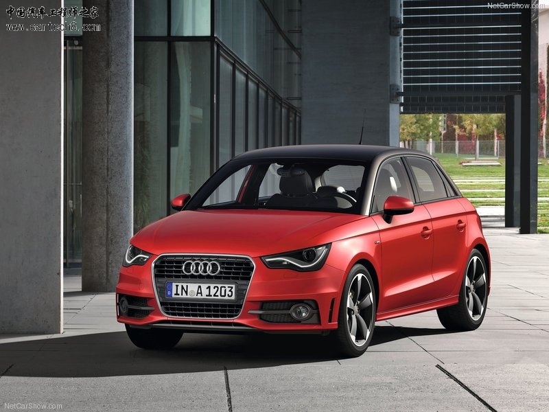 Audi-A1_Sportback_2012_800x600_wallpaper_09.jpg