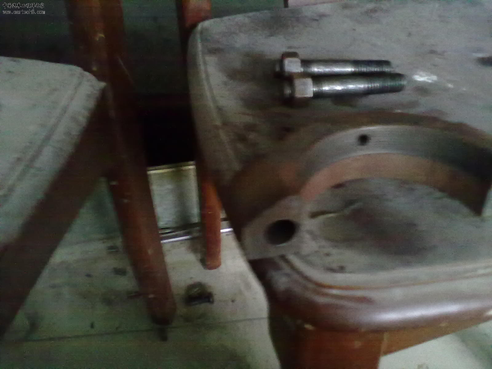 20120316671.jpg