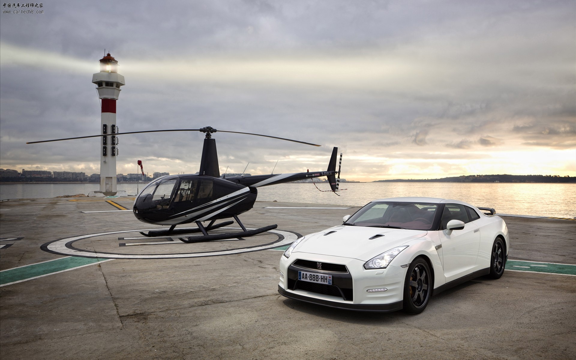 Nissan-GT-R-Egoist-2011-images-widescreen-23.jpg