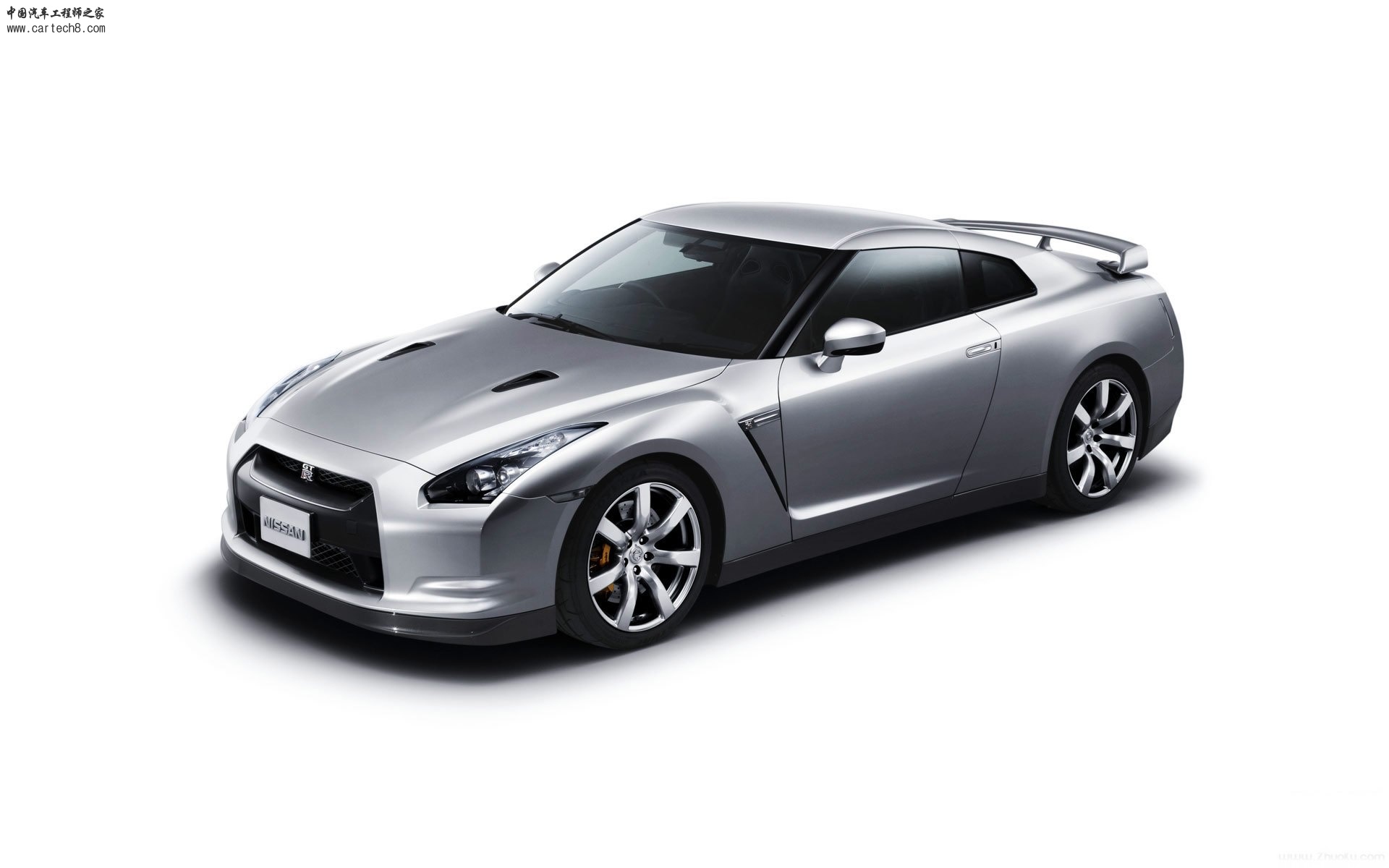 Nissan_gt-r07.jpg
