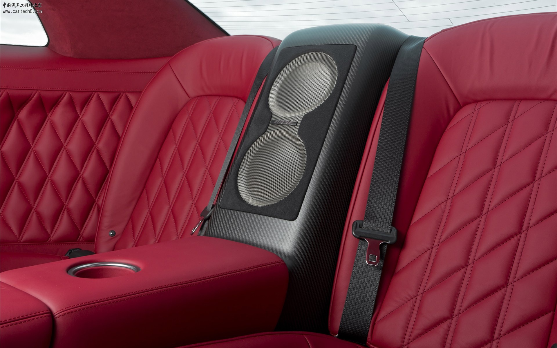Nissan-GT-R-Egoist-2011-images-widescreen-02.jpg
