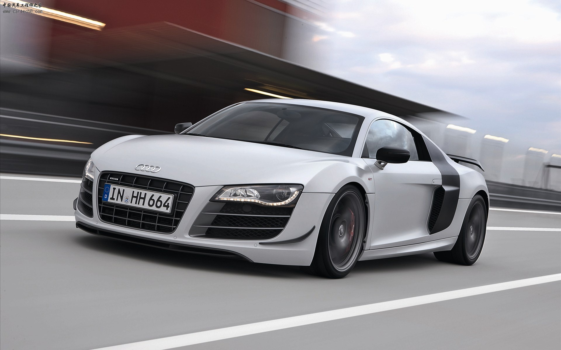 Audi-R8 GT.jpg