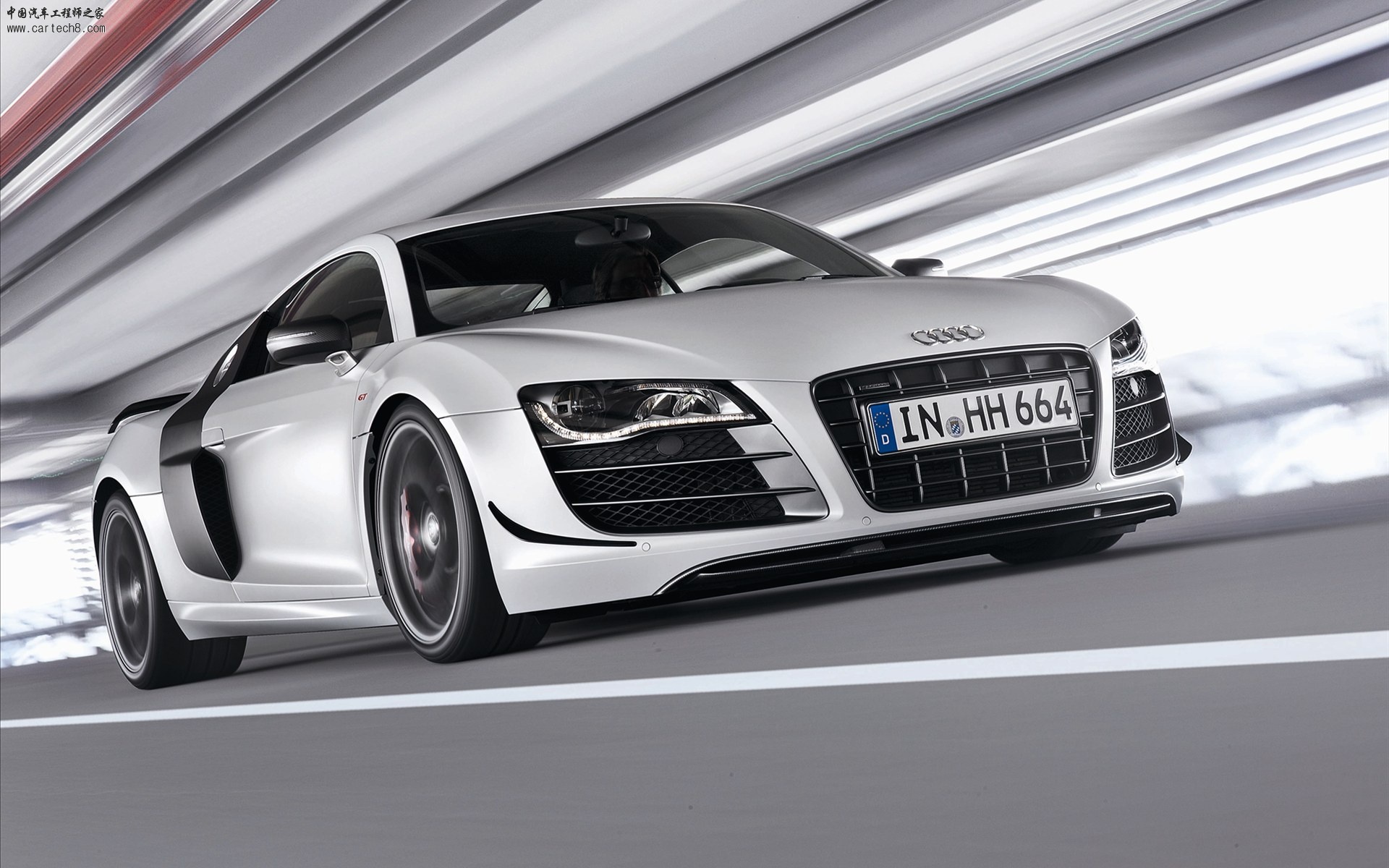 Audi-R8-GT-2012-widescreen-03.jpg