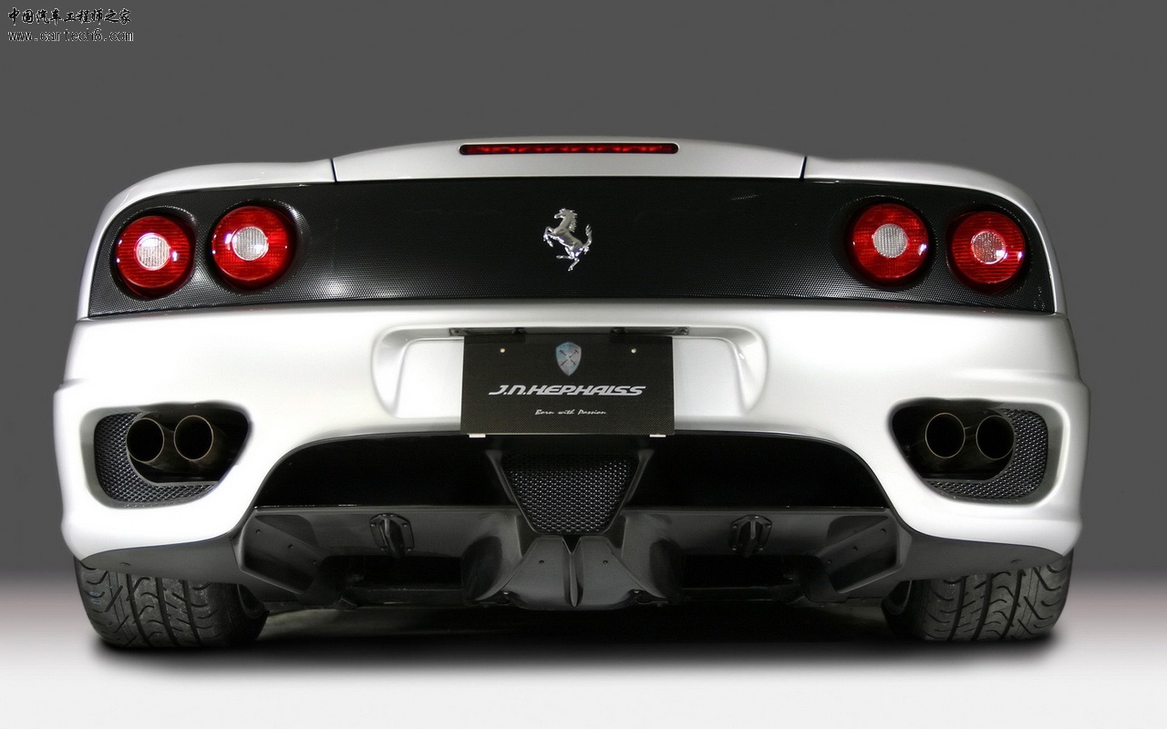 00725_ferrari_1280x800.jpg