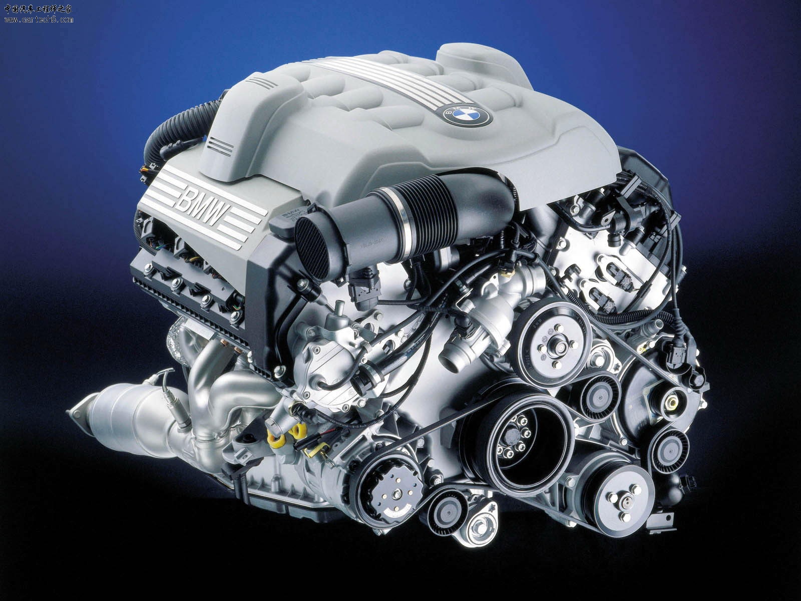 1107544_070921engine01[1].jpg