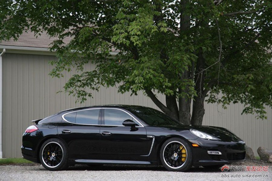 porsche1.jpg
