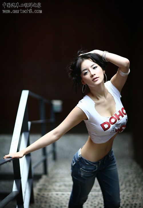 1310022666mfSqki.jpg
