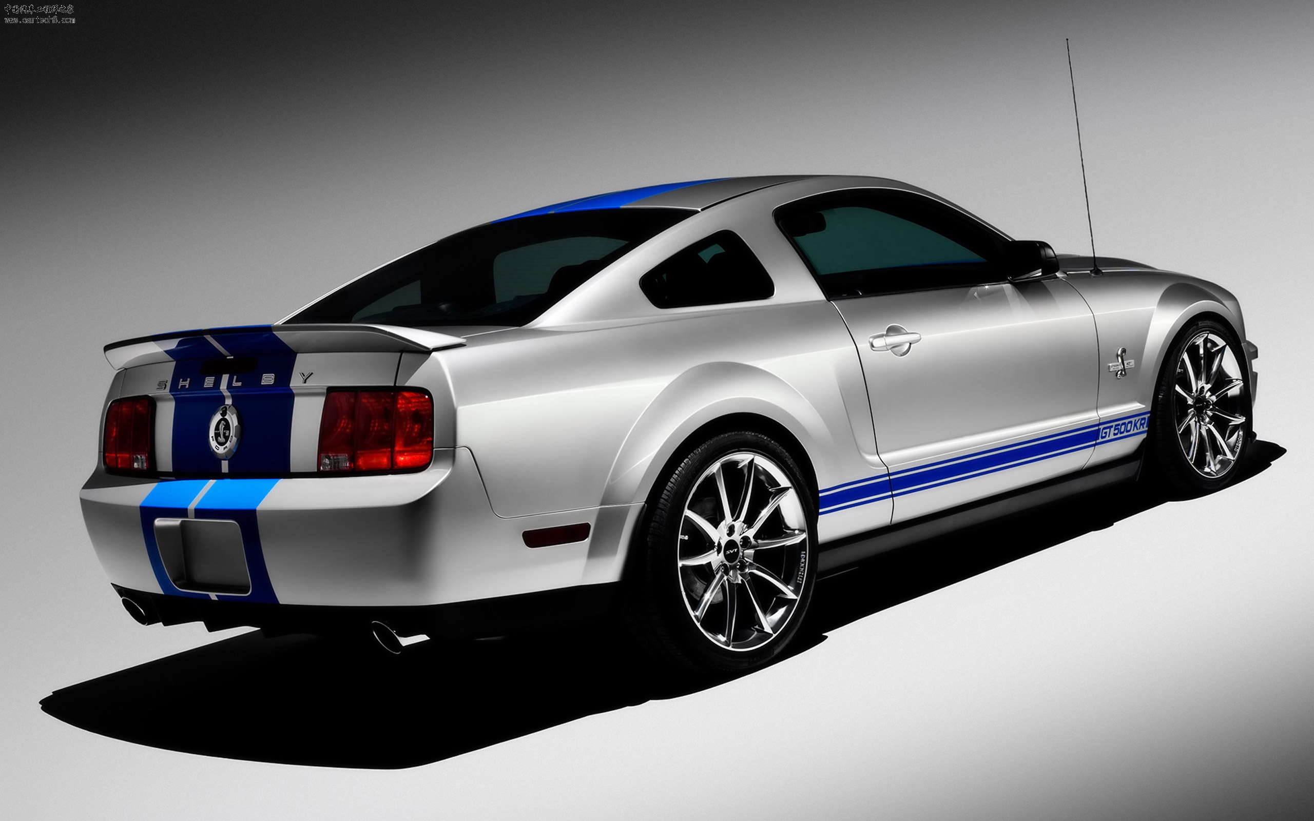 汽车福特野马Shelby GT500-05.jpg
