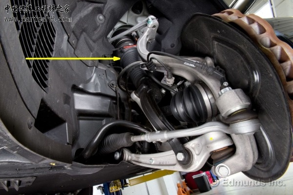 2014_audi_rs-7_det_fe_11011317_600.jpg