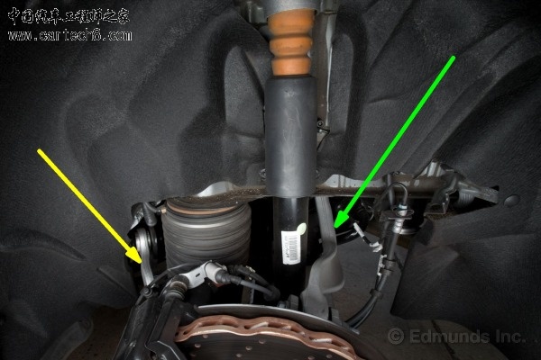 2014_audi_rs-7_det_fe_1101133_600.jpg
