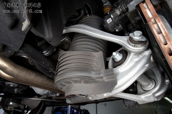 2014_audi_rs-7_det_fe_1101134_600.jpg