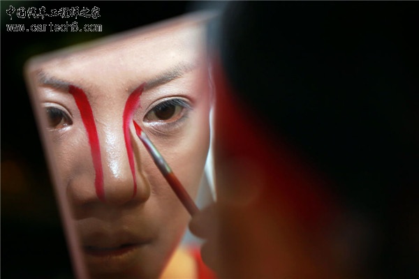 1_201312041558551fFR7_副本.jpg