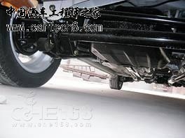 奔奔后悬架.jpg