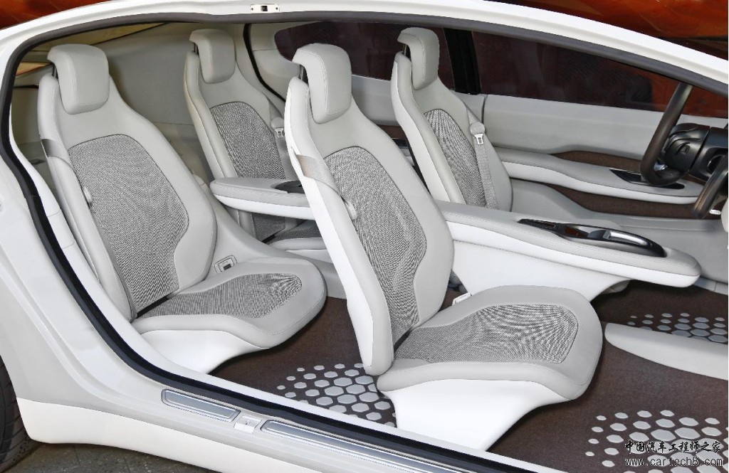 Kia-Ray-plug-in-hybrid-concept-car-interior.jpg