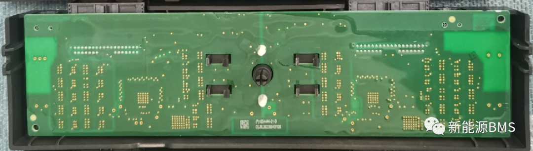 一起学习与了解MODEL 3(磷酸铁锂模组)的BMS采样板设计方案w7.jpg