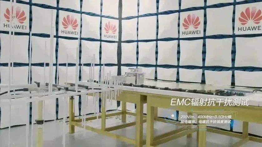 “放弃自研域控制器”，缘何成为一些L4级自动驾驶公司的共同选择？w2.jpg