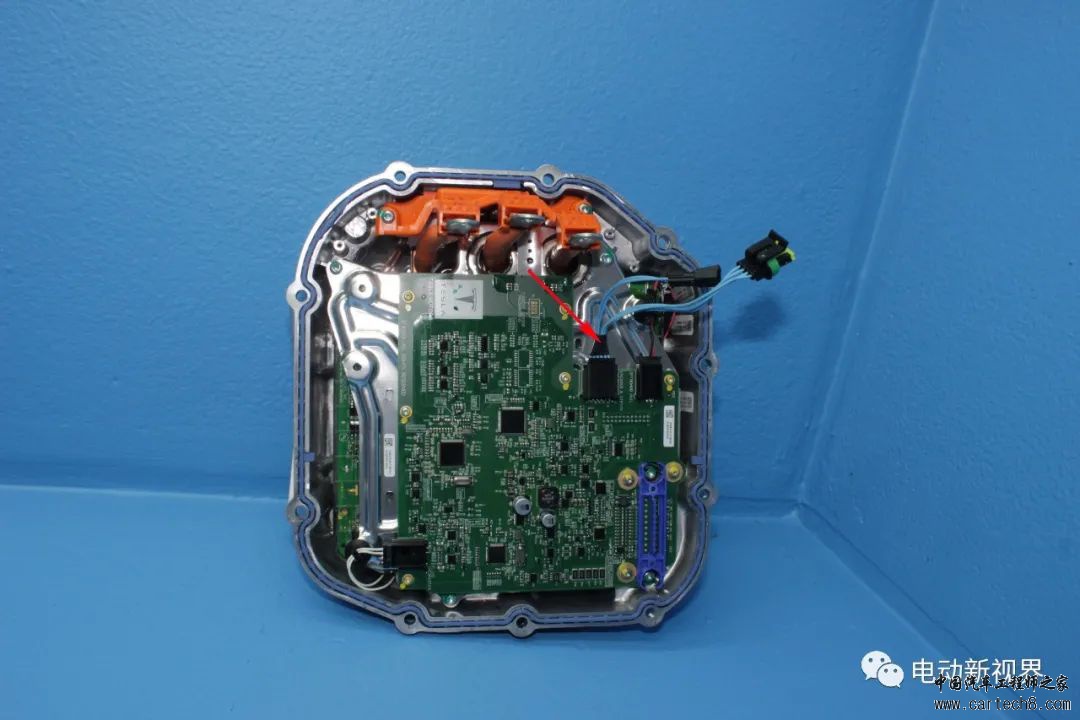 特斯拉Model S/X电驱简介及控制器拆解照片w9.jpg