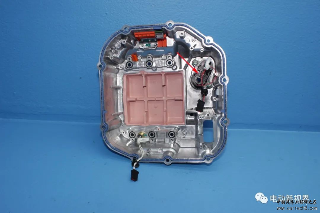 特斯拉Model S/X电驱简介及控制器拆解照片w16.jpg