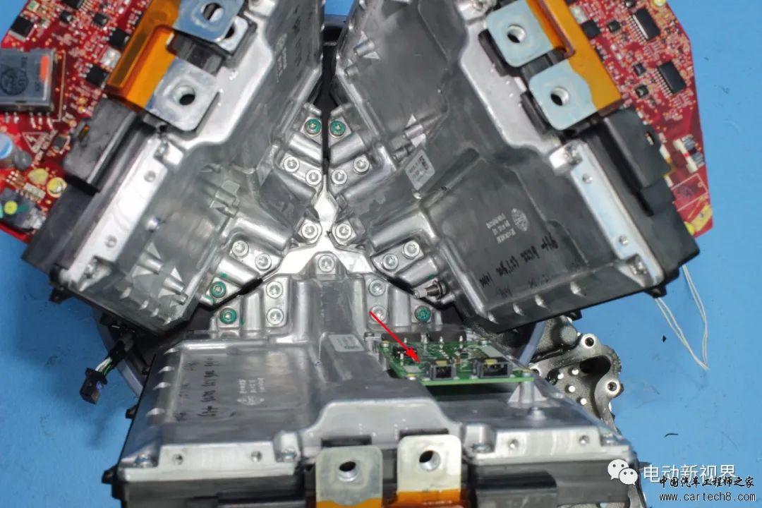 特斯拉Model S/X电驱简介及控制器拆解照片w21.jpg