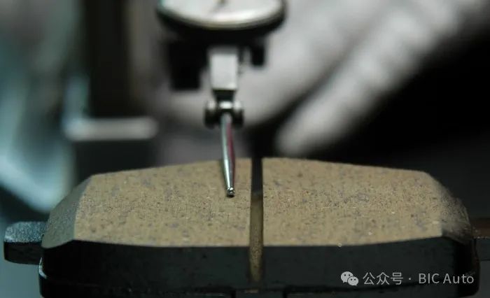 刹车片的制造过程w14.jpg