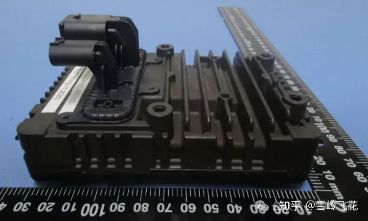 4D成像毫米波雷达方案和34家主要雷达公司产品w23.jpg