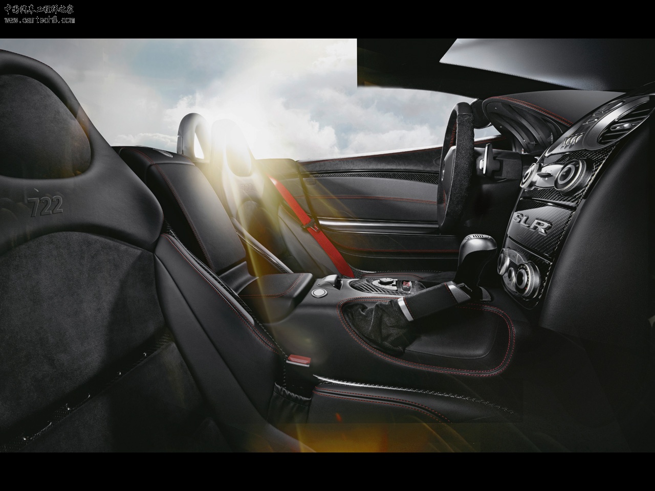 2009-Mercedes-Benz-SLR-McLaren-Roadster-722-S-Interior-1280x960.jpg