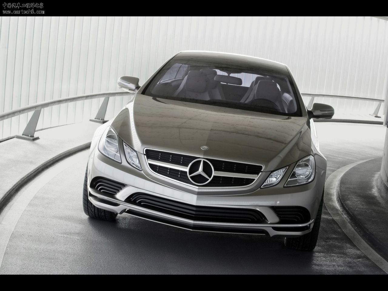 2008-Mercedes-Benz-ConceptFASCINATION-Front-Tilt-1280x960.jpg
