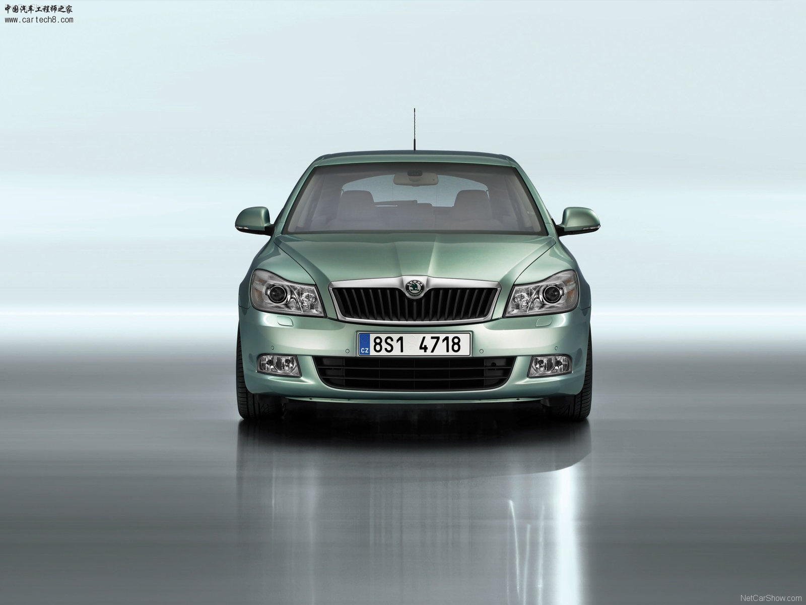 2009-Skoda-Octavia-1600x1200-17.jpg
