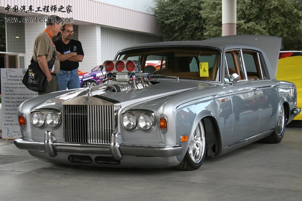 的572-ci Chrysler Hemi引擎.jpg