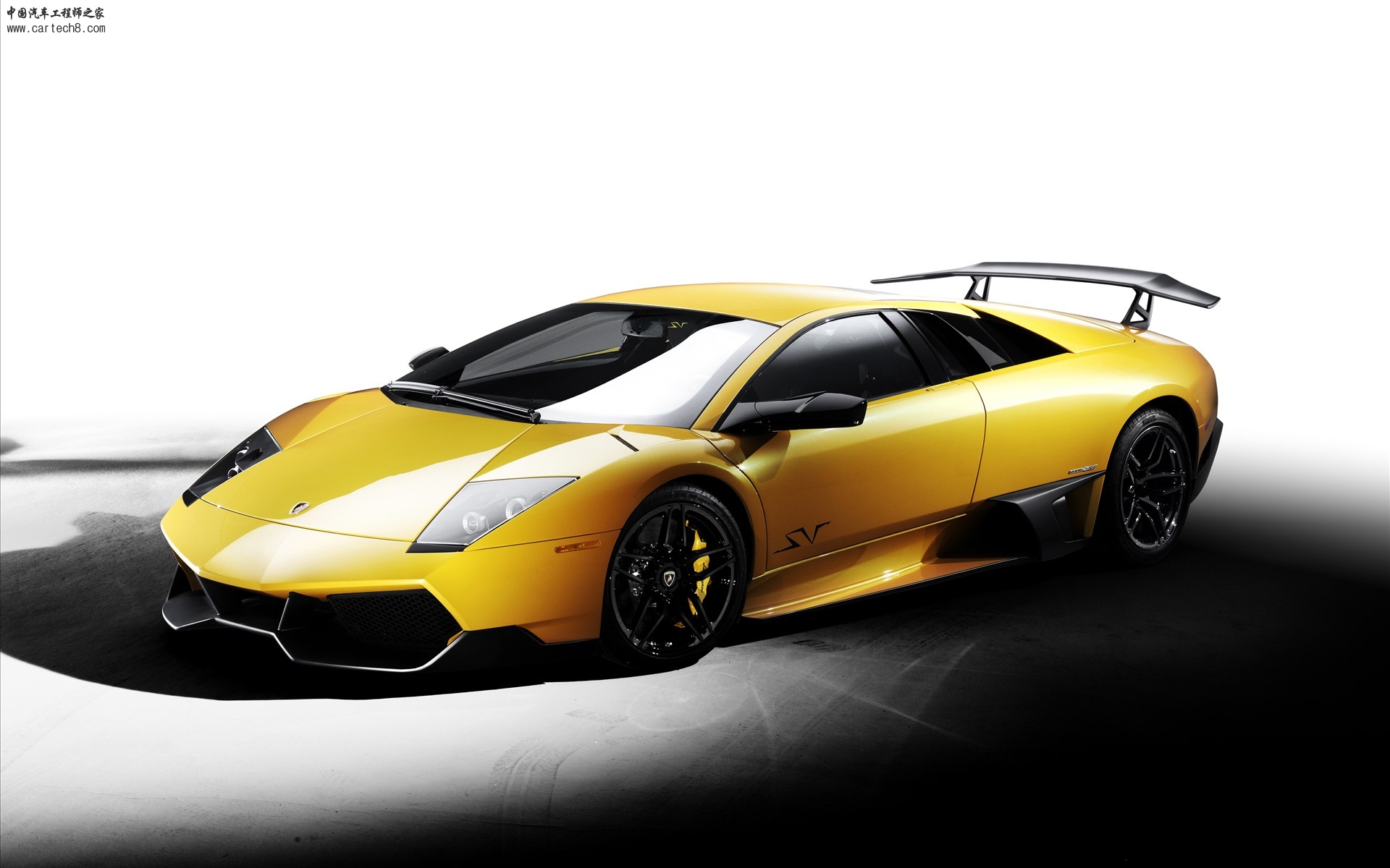 2010-lamborghini-murcielago-lp-670-4-superveloce-widescreen-01.jpg