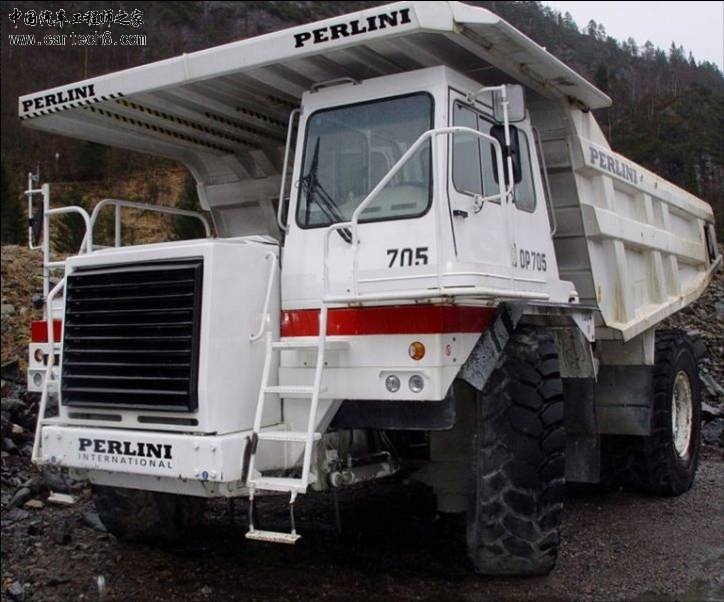 PERLINI70.jpg