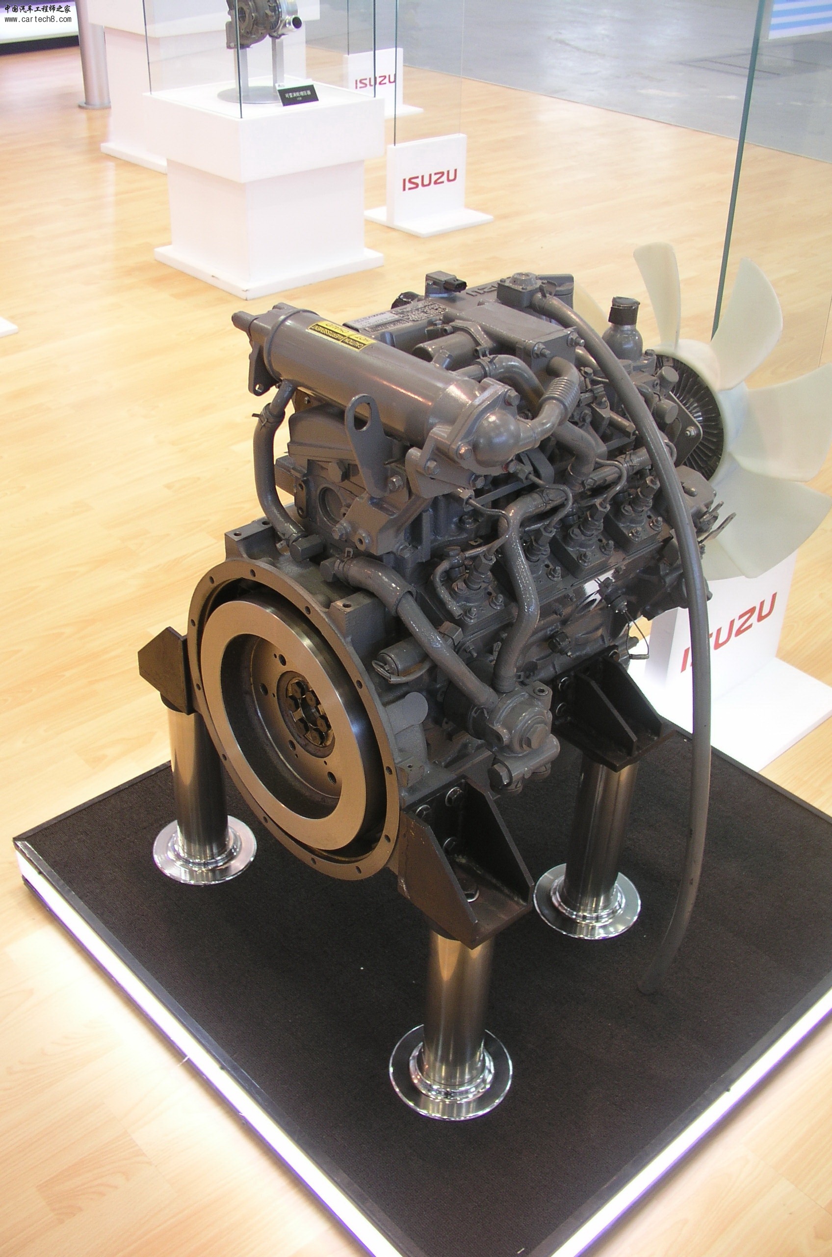 4LE2X-2.jpg