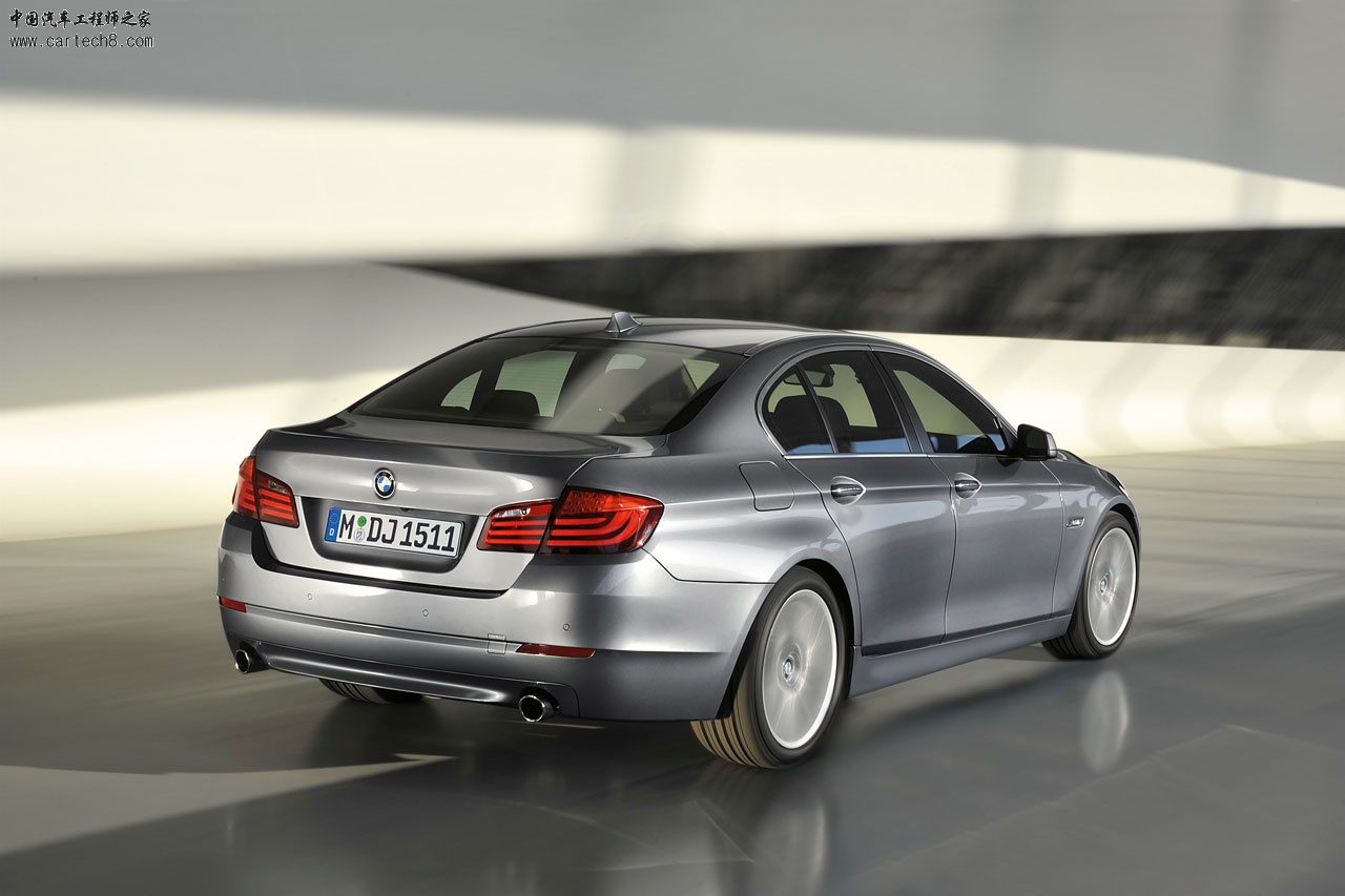 BMW-5-Series-2-lg.jpg