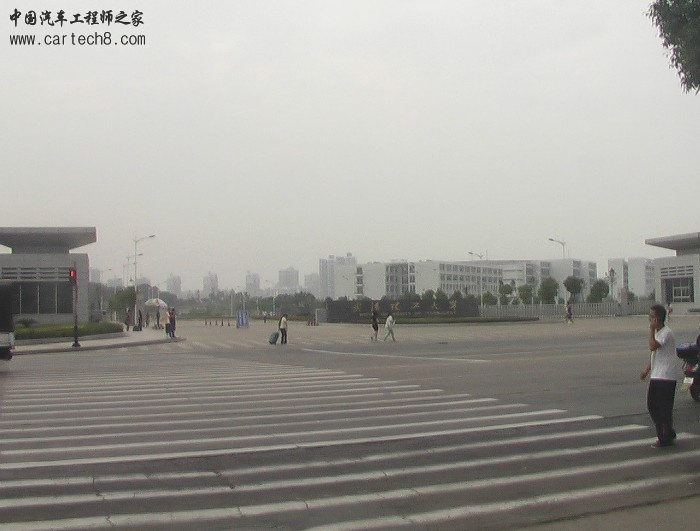 thumbnail正门.jpg