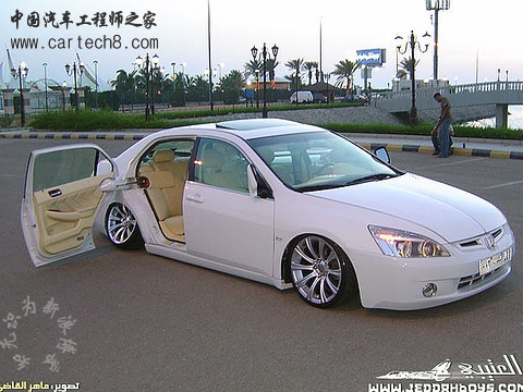 4bb308be02000rfb.jpg