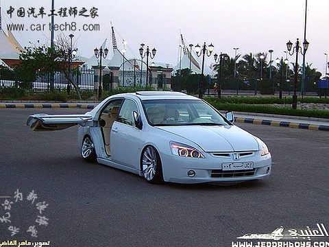 4bb308be02000rfc.jpg