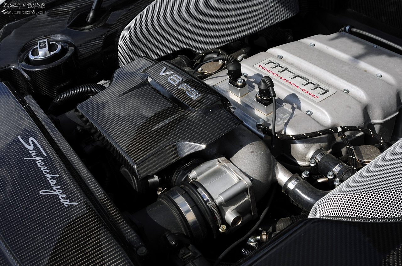 audir8r_05.jpg